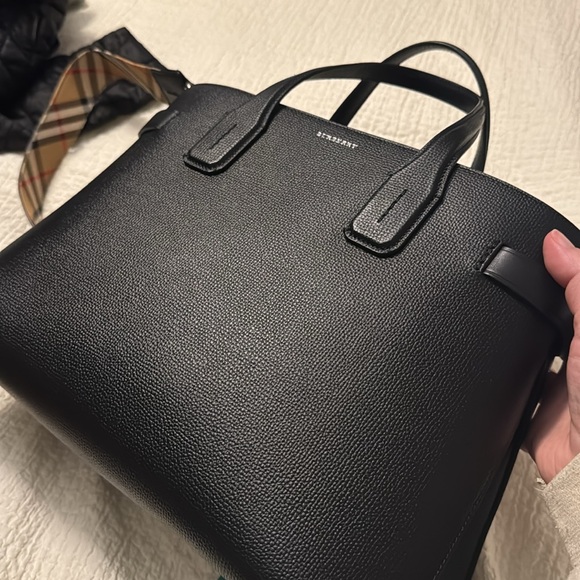 Burberry House Check Banner Large Tote Bag - Picture 12 of 15